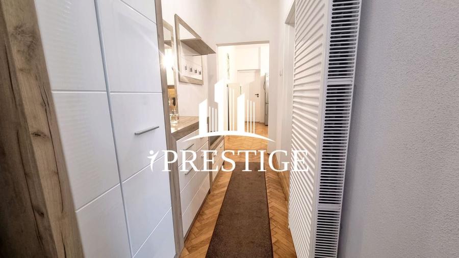 Apartament cu 2 camere decomandat, mobilat în Central