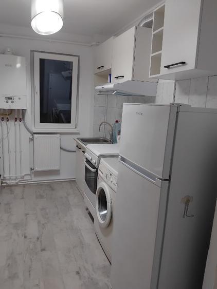 Apartament cu 2 camere semidecomandat în Mihai Viteazul