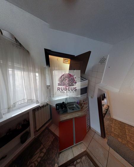Apartament cu 3 camere decomandat, mobilat în Crihala