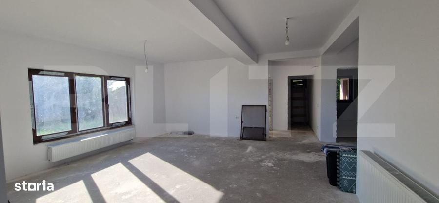 Casă cu 3 camere cu Teren 625 Mp în Șimnicu de Sus