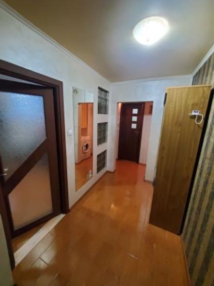 Apartament cu 2 camere decomandat în Sebastian