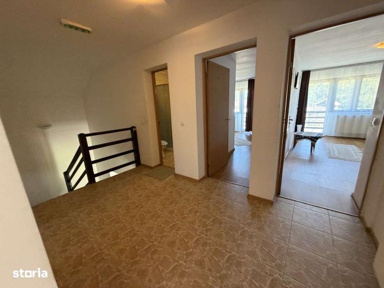 Casă cu 4 camere în Băjești