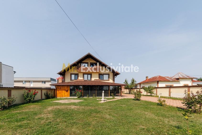 Casă cu 8 camere cu Canalizare în Oarja