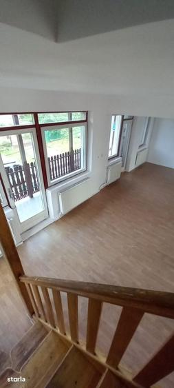 Apartament cu 5 camere în Central