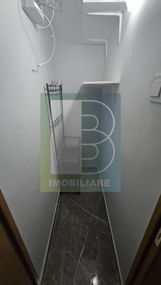 Garsonieră decomandată, mobilată în Decebal