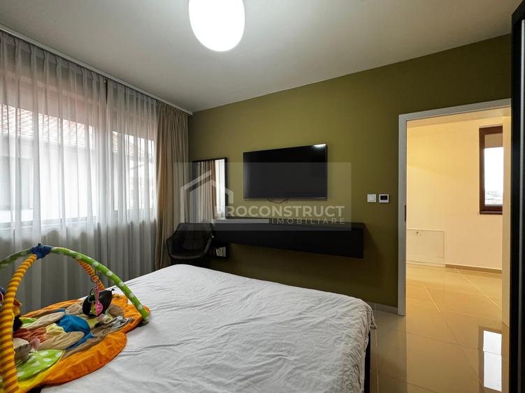 Duplex cu 3 camere cu Canalizare în Giroc