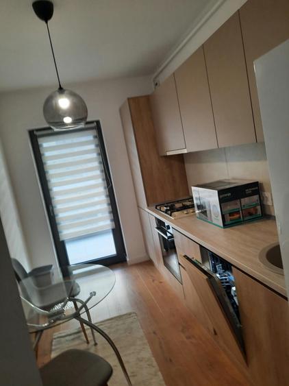 Apartament cu 2 camere, mobilat în Pipera