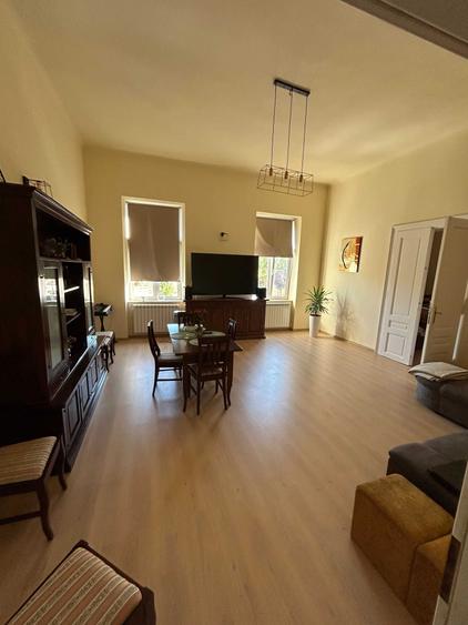Apartament cu 2 camere semidecomandat în Ultracentral