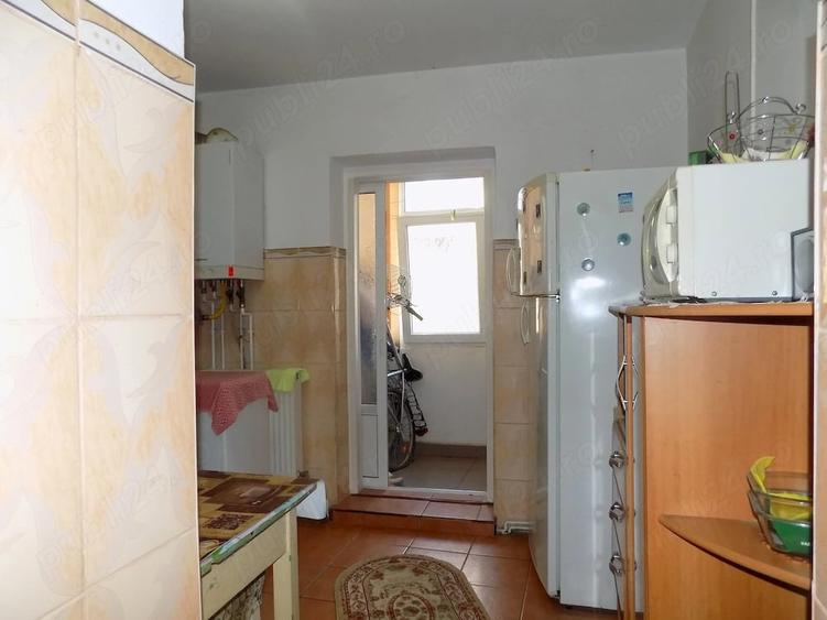 Apartament cu 2 camere decomandat în Independenței