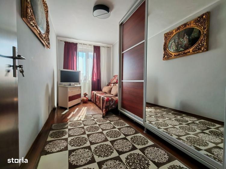 Apartament cu 4 camere în Far