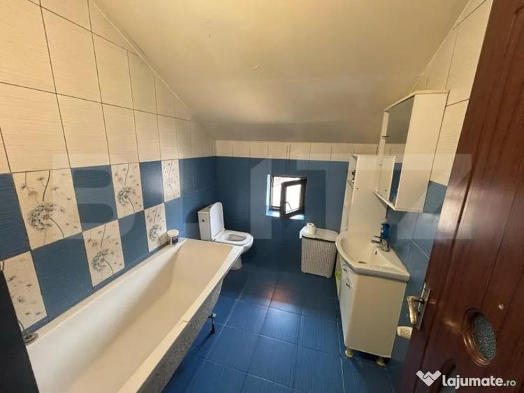 Casă cu 5 camere cu Teren 354 Mp în Micro 3