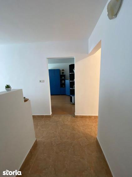 Apartament cu 4 camere în Rogerius