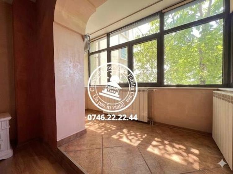 Apartament cu 4 camere, mobilat în Târgu Cucu