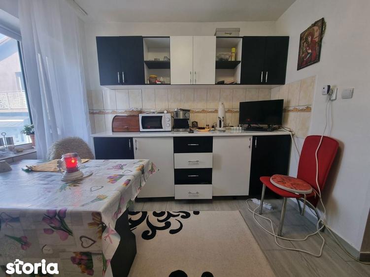 Casă cu 3 camere cu Teren 334 Mp în Central
