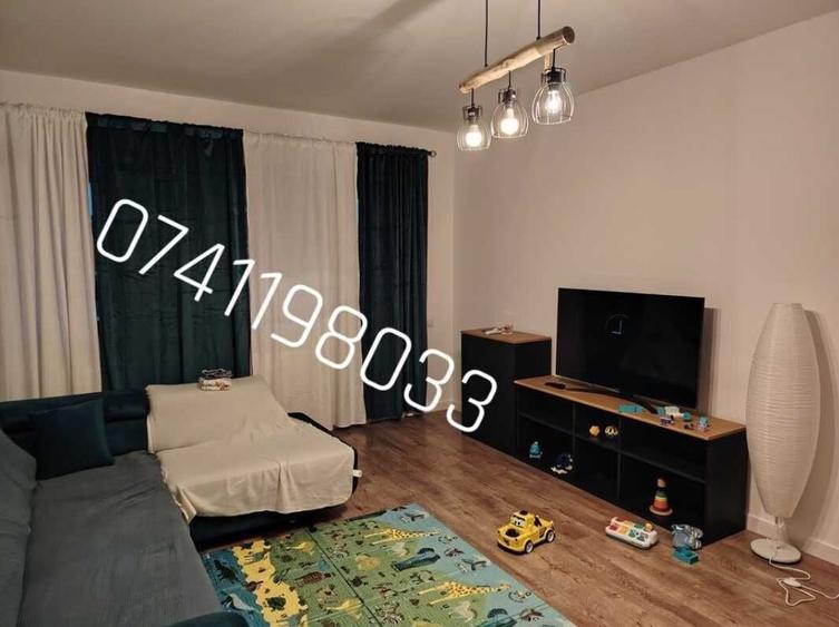 Apartament cu 3 camere decomandat în Parcul Carol