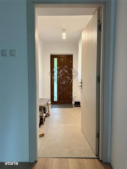 Casă cu 5 camere cu Teren 3029 Mp în Drajna