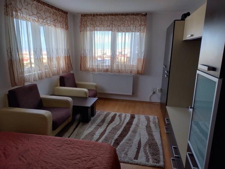 Garsonieră decomandată în Zorilor
