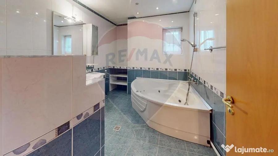 Casă cu 5 camere cu Teren 1000 Mp în Terezian