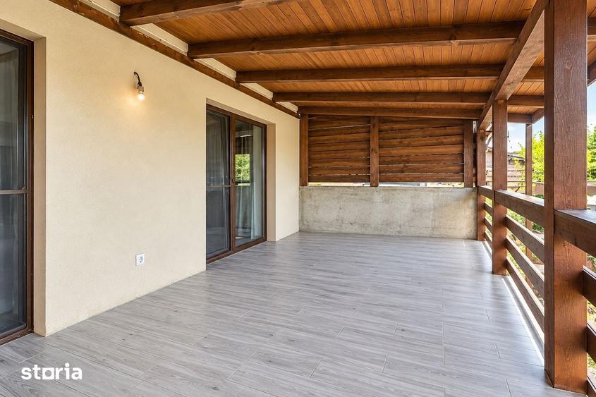 Casă cu 5 camere cu Teren 380 Mp în Apahida