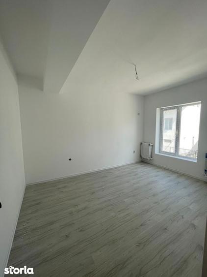 Casă cu 3 camere cu Teren 180 Mp în Central