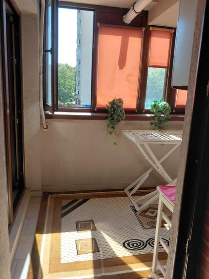Apartament cu 3 camere în Tomis Nord