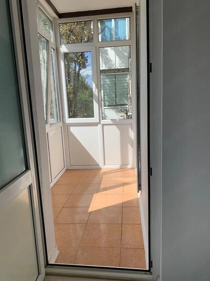 Apartament cu 2 camere decomandat în Republicii