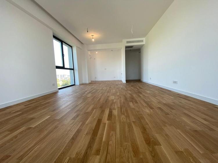 Apartament cu 3 camere decomandat în Pipera
