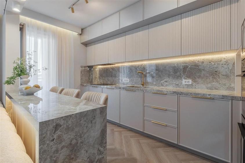 Apartament cu 4 camere decomandat, mobilat în Nufărul