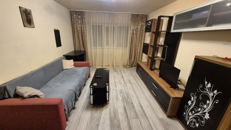 Apartament cu 2 camere decomandat în Micălaca