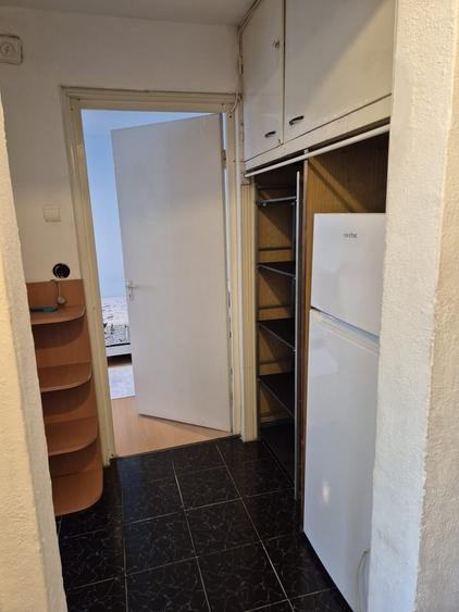 Apartament cu 2 camere decomandat în Militari