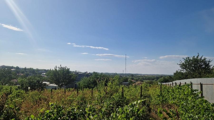 Teren Construcții intravilan de 1100 mp, în Nufăru