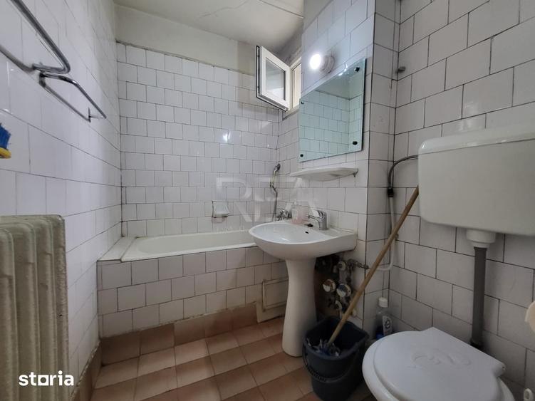 Apartament cu 4 camere semidecomandat în Sălăjan