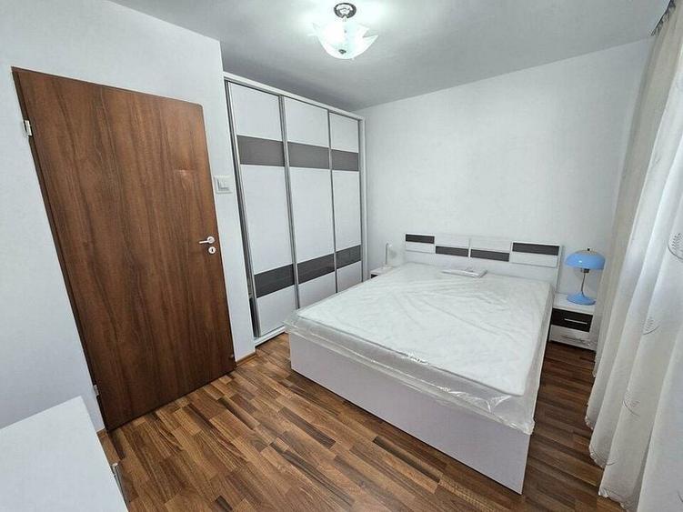 Apartament cu 2 camere decomandat în Cantemir