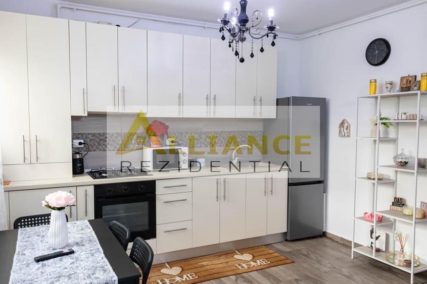 Apartament cu 2 camere decomandat în Metalurgiei