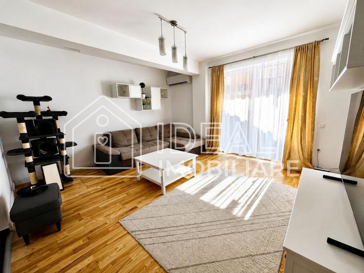 Apartament cu 3 camere decomandat, mobilat în Turnișor