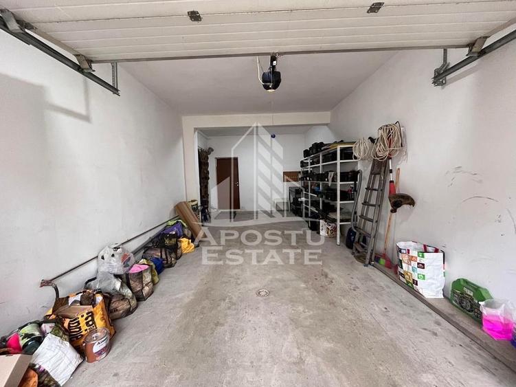 Casă cu 5 camere cu Canalizare în Girocului