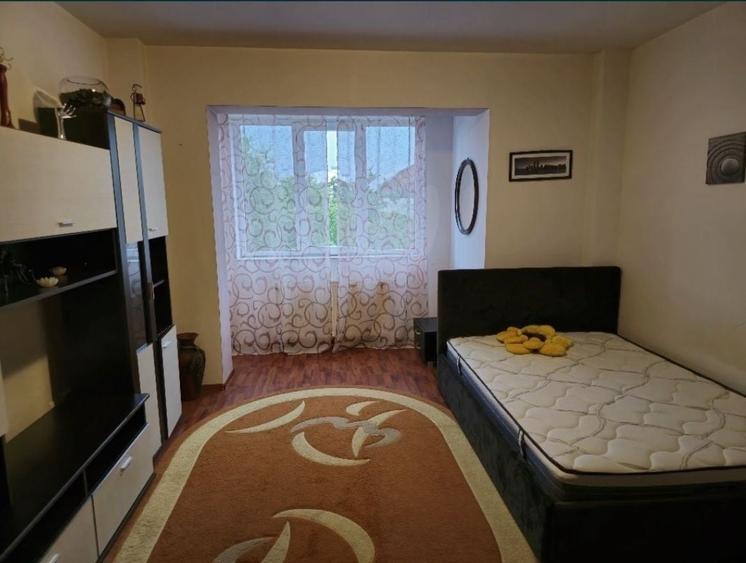 Garsonieră semidecomandată în Iris