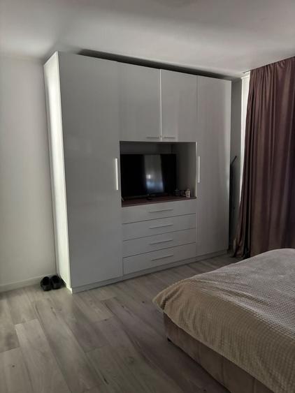 Casă cu 3 camere cu Teren 900 Mp în Central
