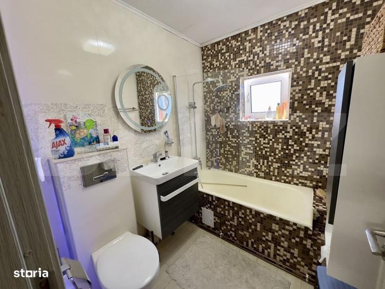 Apartament cu 3 camere decomandat în Cetate