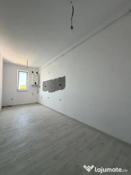 Apartament cu 2 camere decomandat în Chișoda