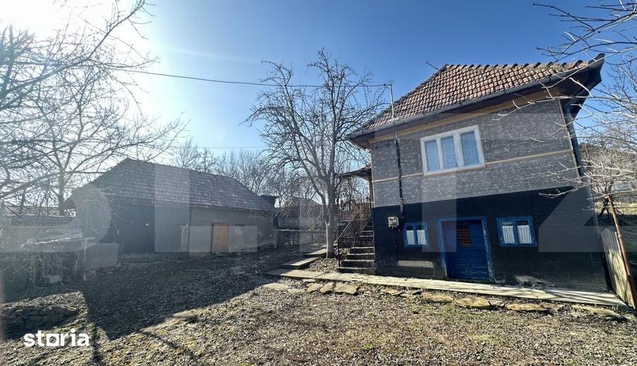 Teren de 1700 mp, în Feleacu