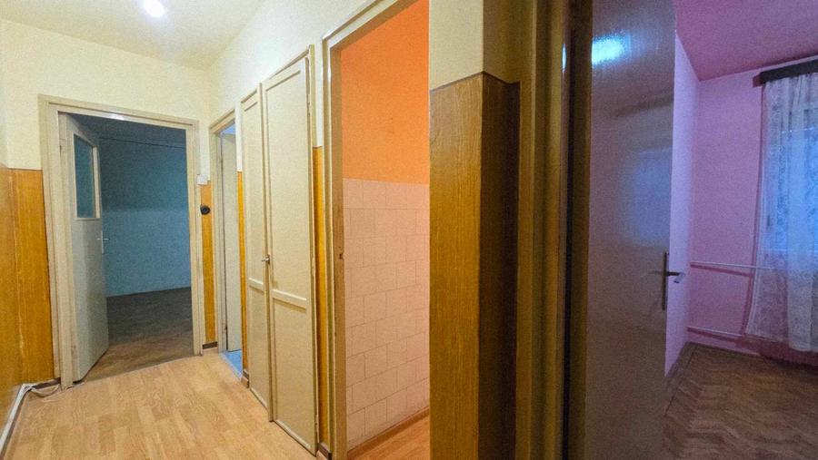 Ap 3 cam tip T de vânzare, str Războieni-AP1467 - 6