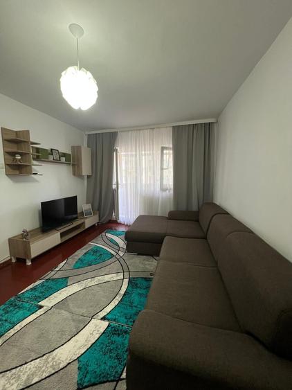 Apartament cu 2 camere decomandat în Dorobanți