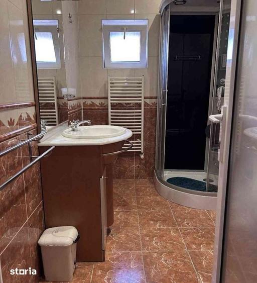 Casă cu 4 camere cu Teren 300 Mp în Rogerius