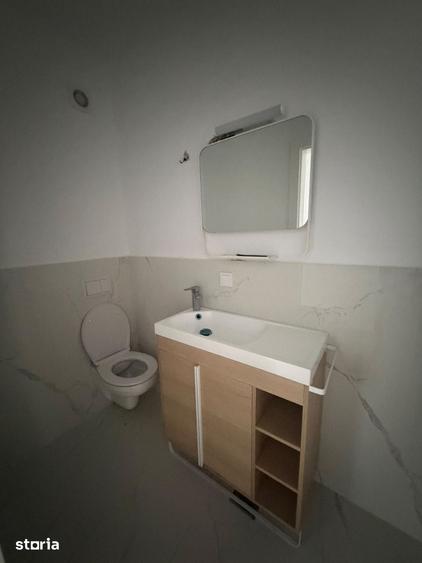 Apartament cu 3 camere în Florești