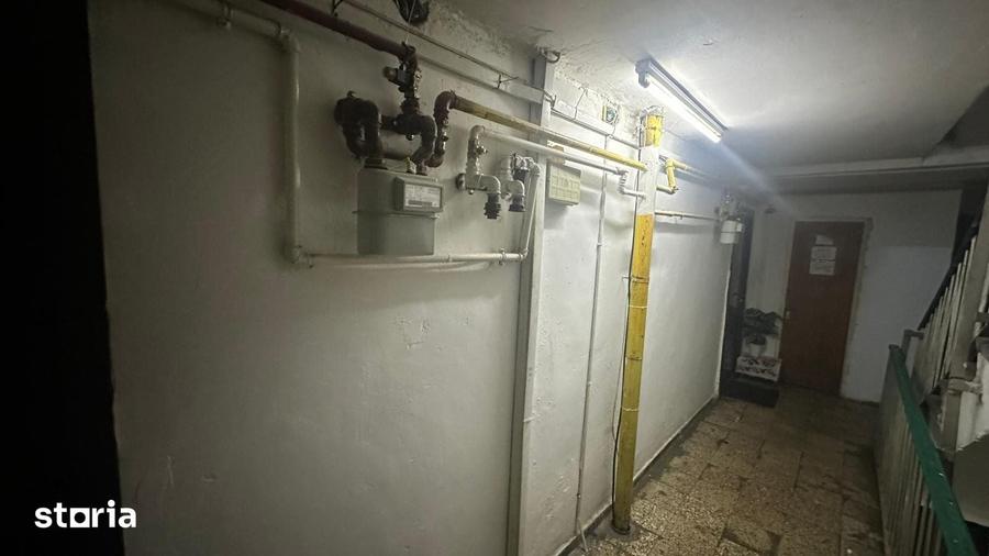 Pta Delfinului, Apartament cu 2 camere decomandat - etaj 6/10 - 15