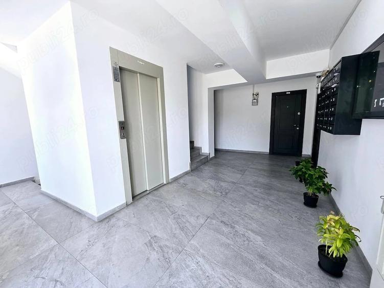 Apartament cu 4 camere decomandat în Dobroești