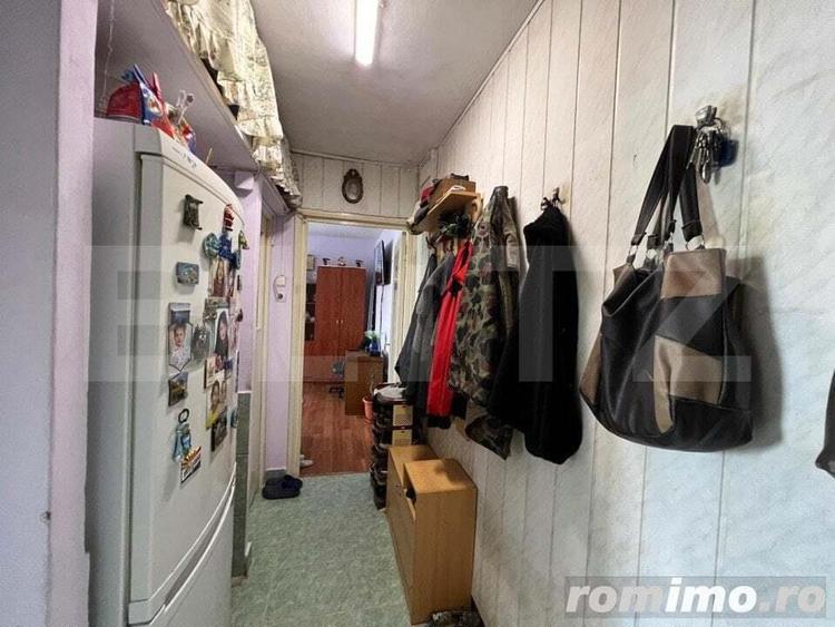 Apartament cu 2 camere semidecomandat în 14 Mai