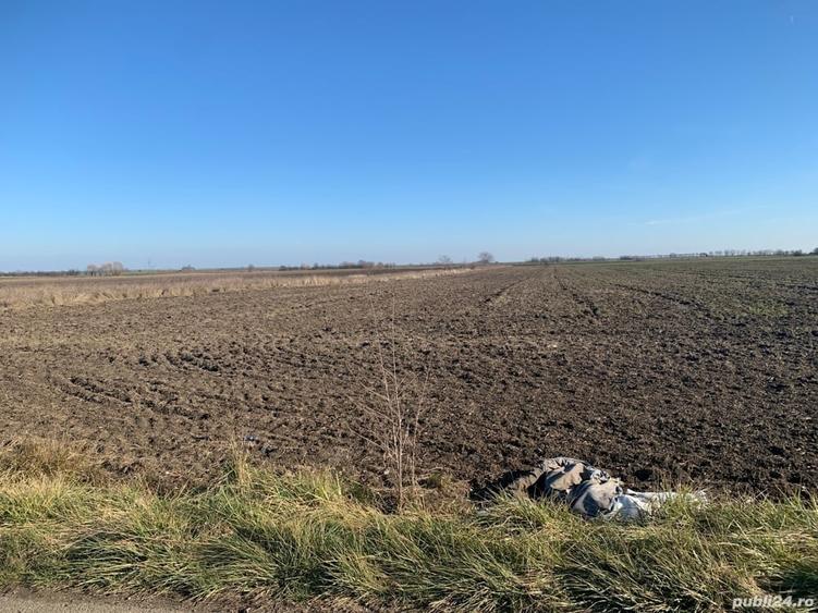 Teren de 7500 mp, în Coșoveni