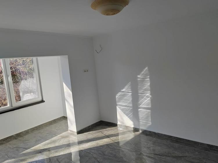 Apartament semidecomandat în Central